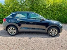 2020-volkswagen-t-roc-15-tsi-se-small-10