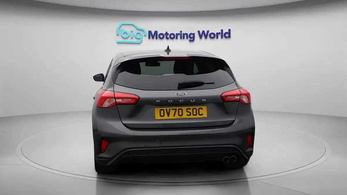 2020-ford-focus-15-st-line-x-hatchback-auto-big-6