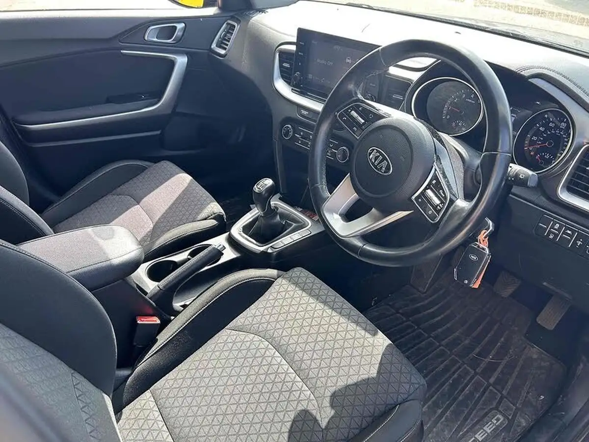 2021-kia-xceed-10-t-gdi-2-big-1