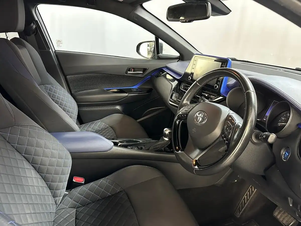 2020-toyota-c-hr-18-vvt-i-dynamic-big-12