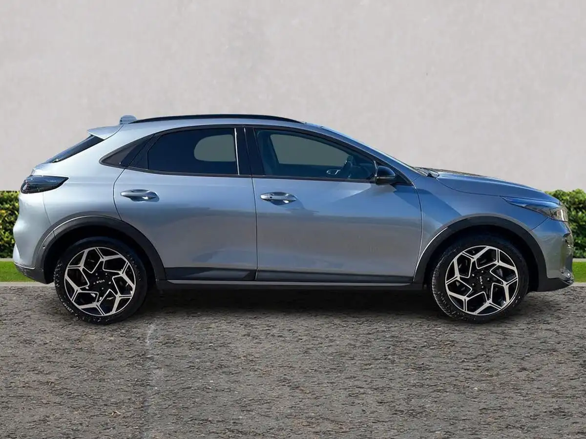 2022-kia-xceed-15-t-gdi-gt-line-s-big-1
