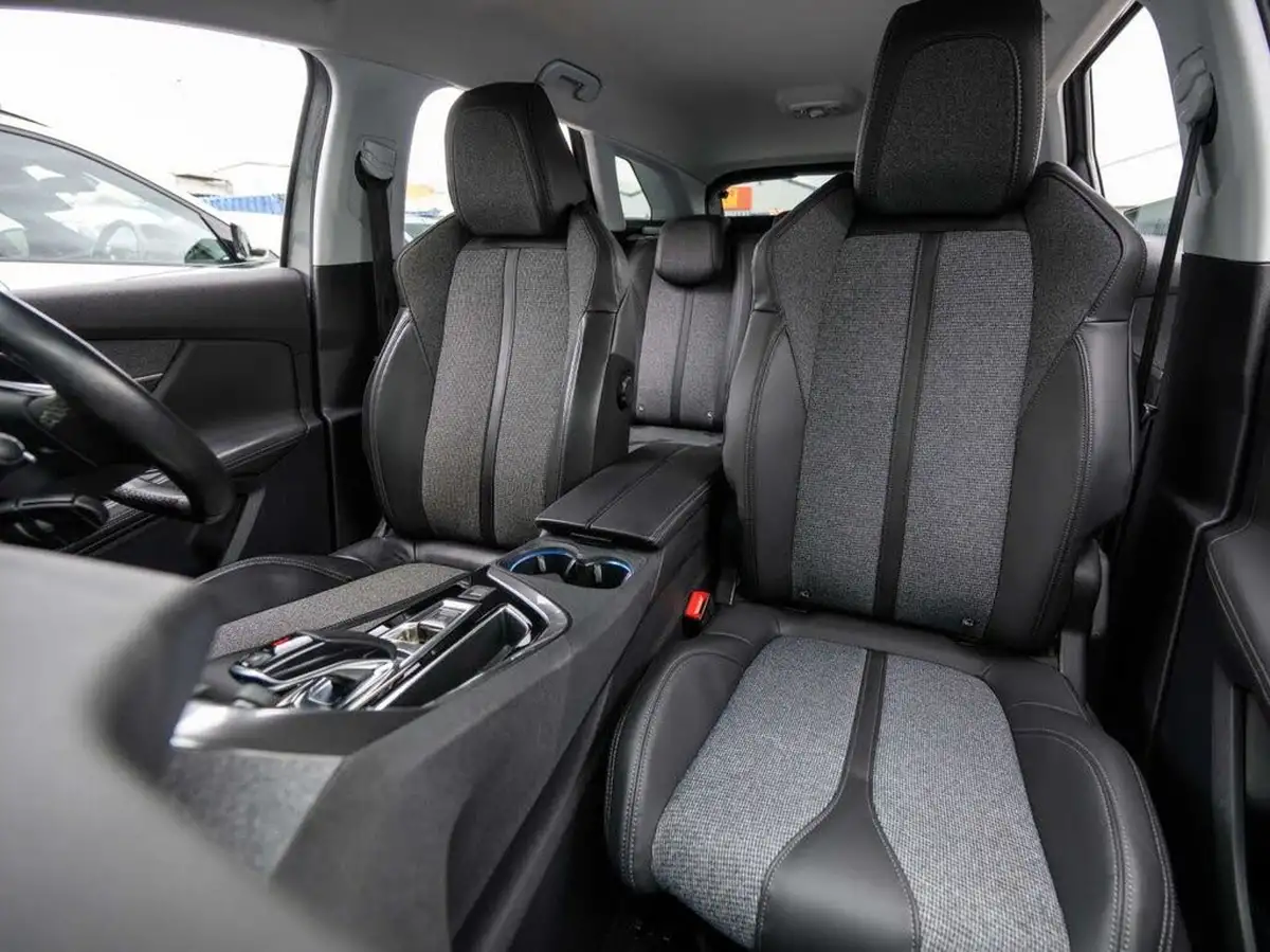 2018-peugeot-3008-suv-12-puretech-allure-eat6-big-16