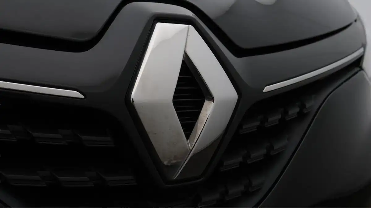 2023-renault-clio-10-tce-evolution-big-21