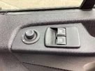 2020-renault-trafic-20dci-sl28-energy-120-business-small-18
