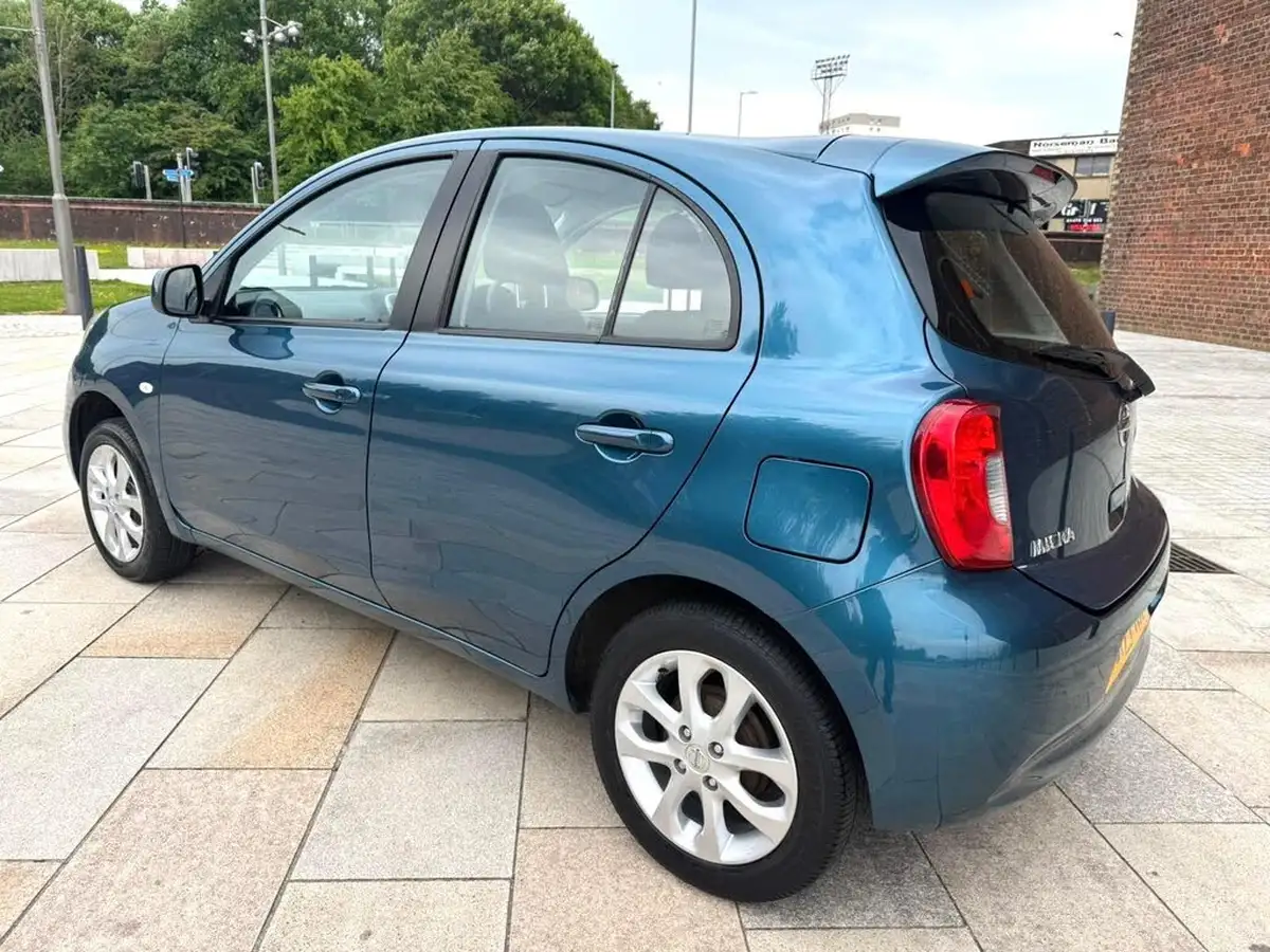2017-nissan-micra-12-acenta-big-3