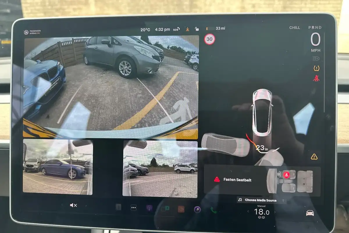 2020-tesla-model-3-e-standard-plus-big-38