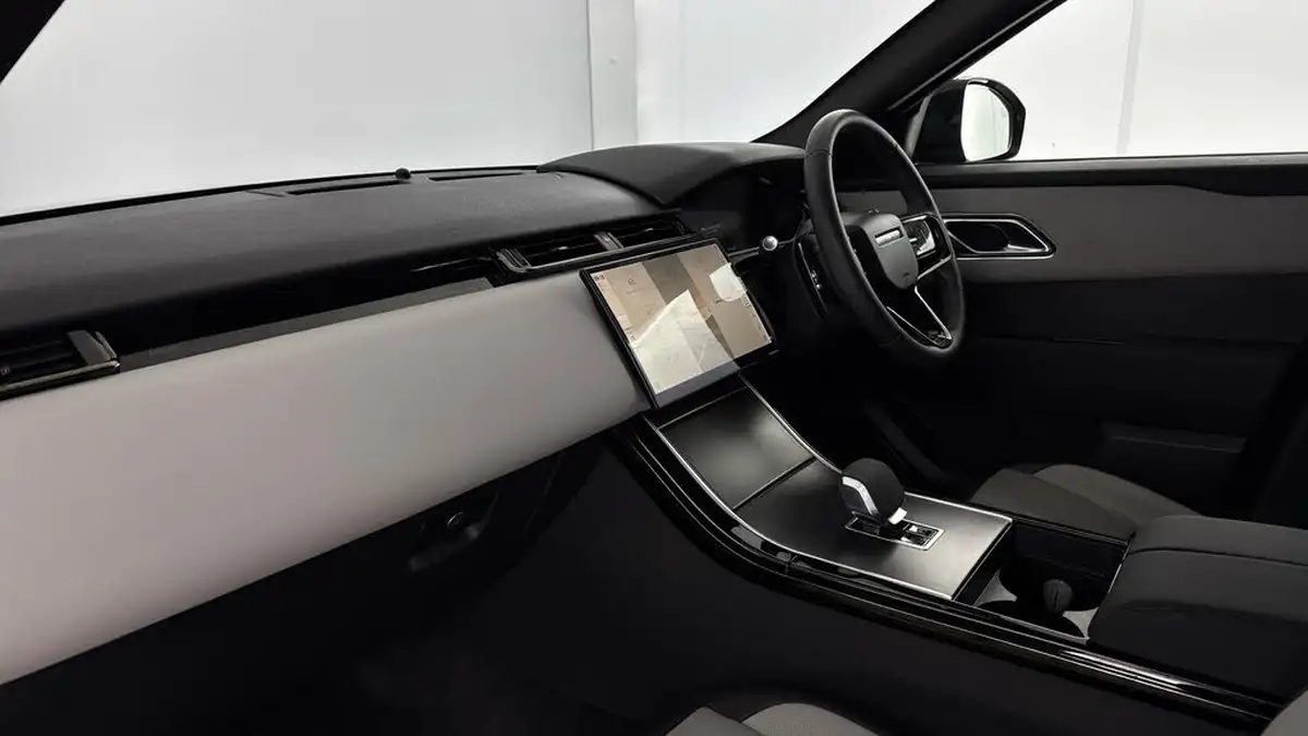 2023-land-rover-range-rover-velar-20-d200-dynamic-se-big-8