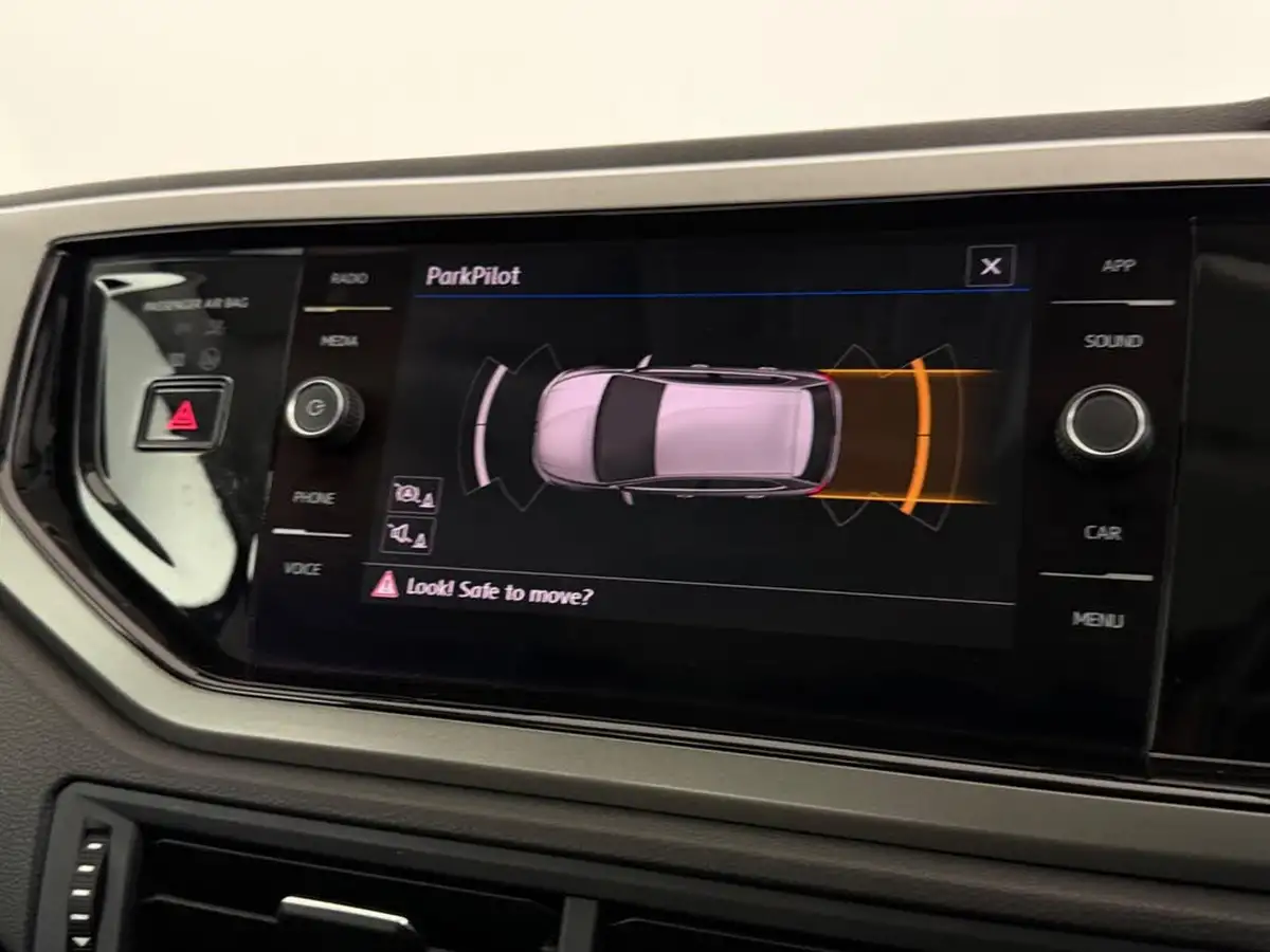 2019-volkswagen-polo-10-tsi-se-big-37