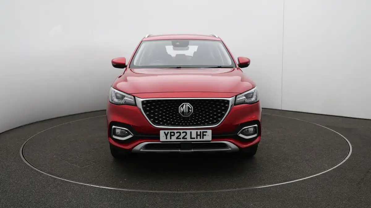 2022-mg-hs-15t-gdi-excite-162ps-dct-big-38