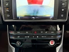 2016-jaguar-xe-20d-portfolio-163ps-small-42
