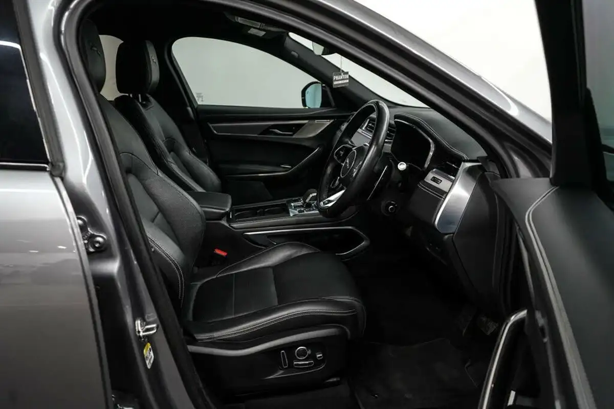 2021-jaguar-f-pace-30-d300-r-dynamic-se-mhev-big-21