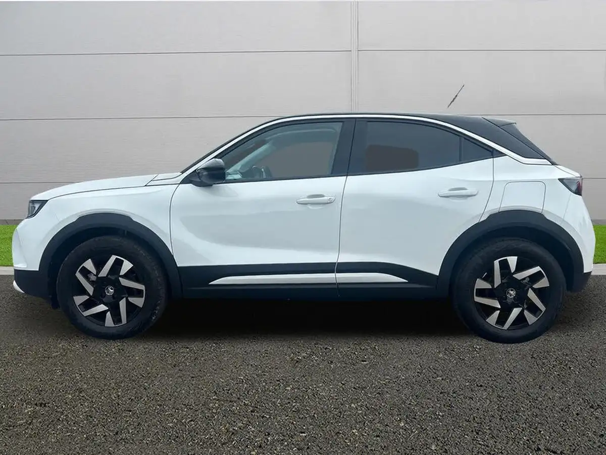 2024-vauxhall-mokka-e-griffin-big-3