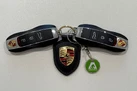 2022-porsche-macan-20-small-65