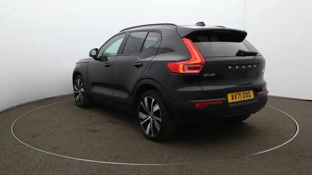 2021-volvo-c40-e-twin-recharge-pro-big-63