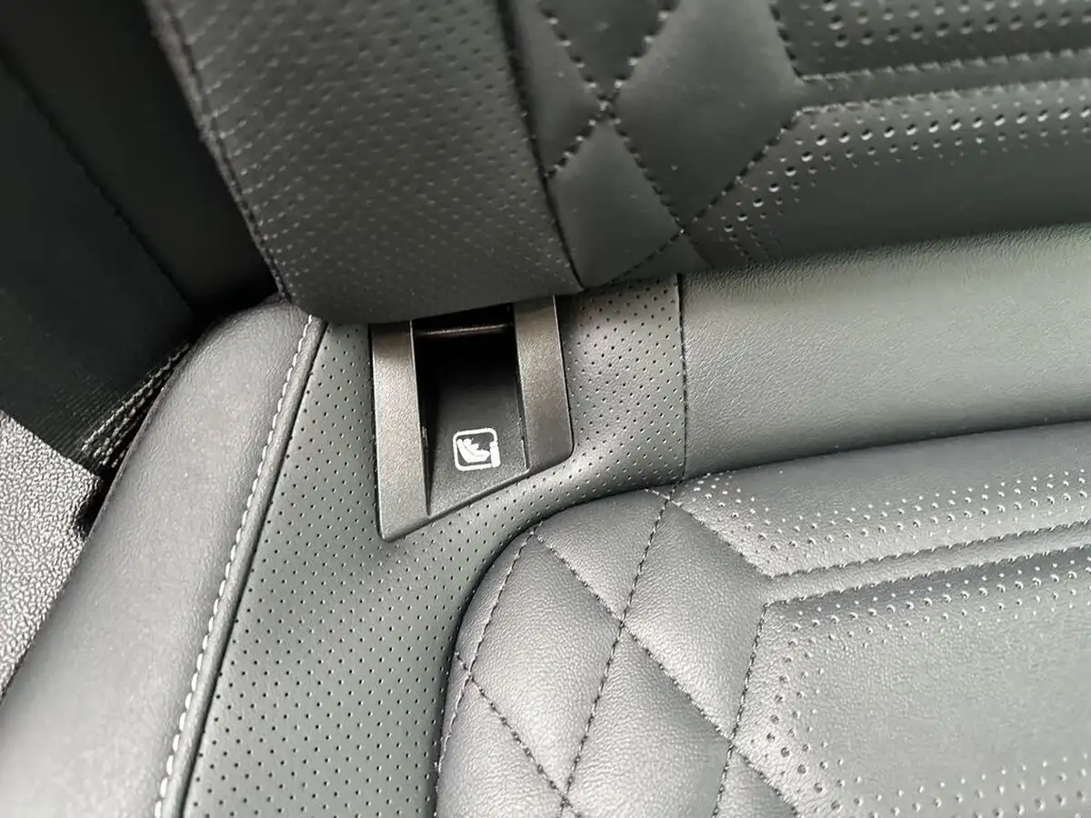 2022-ford-focus-10t-active-vignale-125ps-hybrid-mhev-hatchback-powershift-big-30