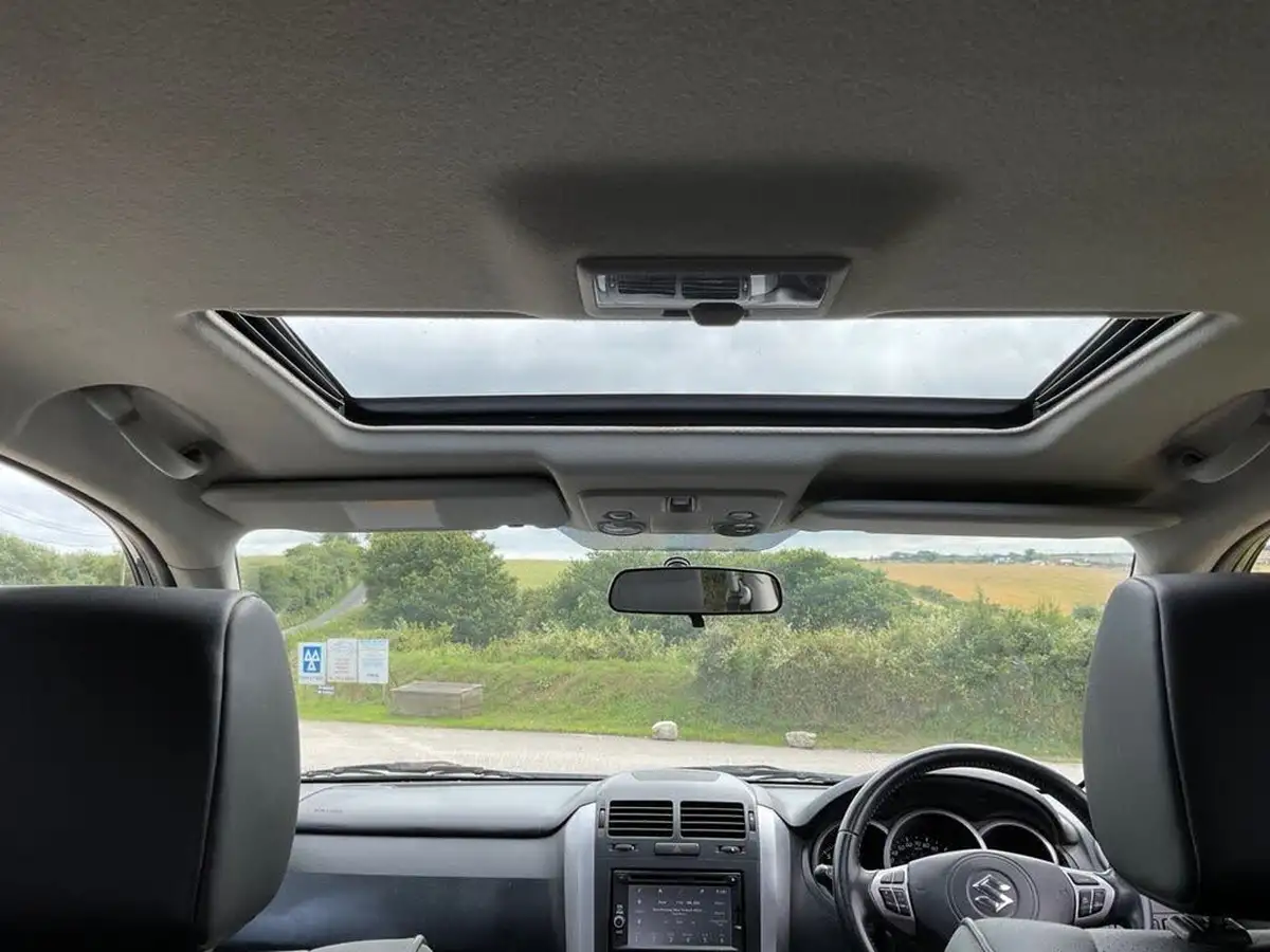 2013-suzuki-grand-vitara-24-sz5-169ps-4x4-big-34