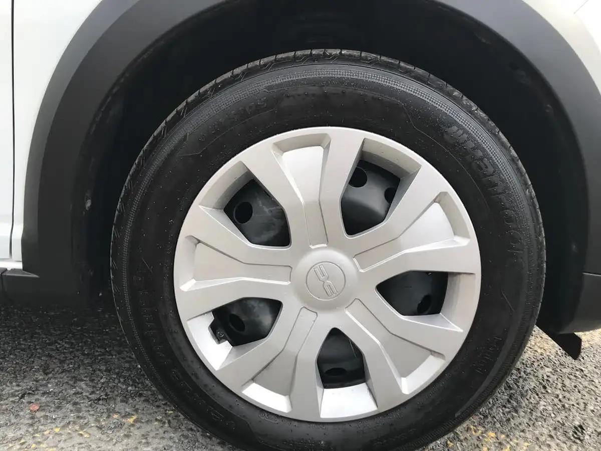 2025-dacia-jogger-10-tce-essential-big-11