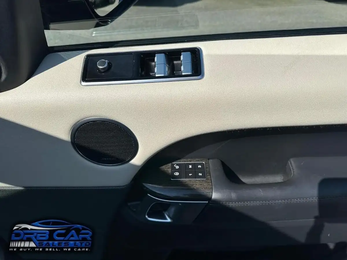 2019-land-rover-range-rover-sport-30-sdv6-hse-big-44