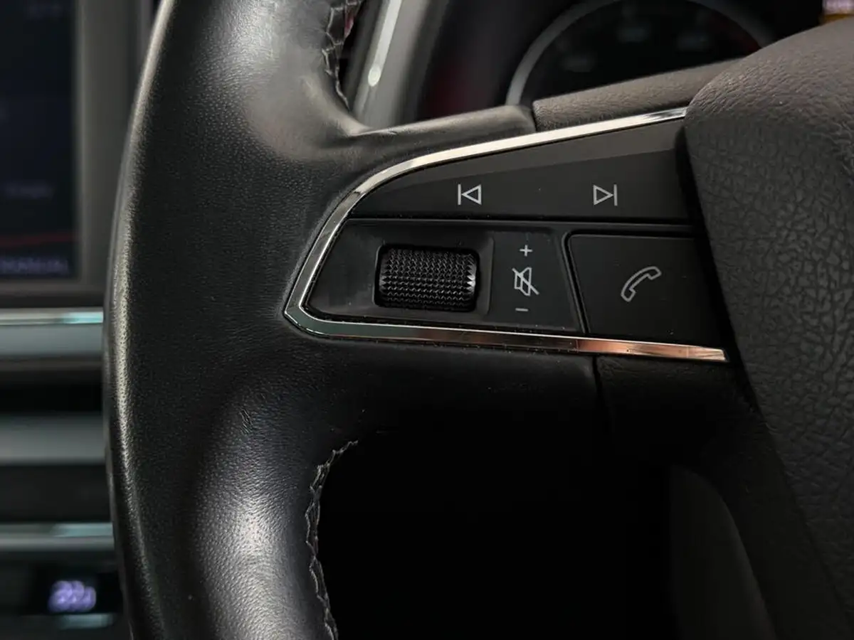 2017-seat-leon-14-tsi-xcellence-technology-hatchback-big-25