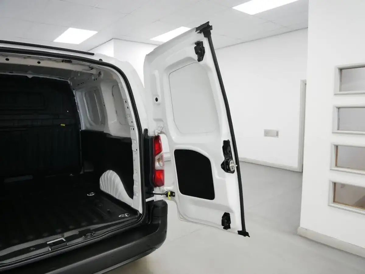 2019-citroen-berlingo-15bluehdi-650-enterprise-big-27