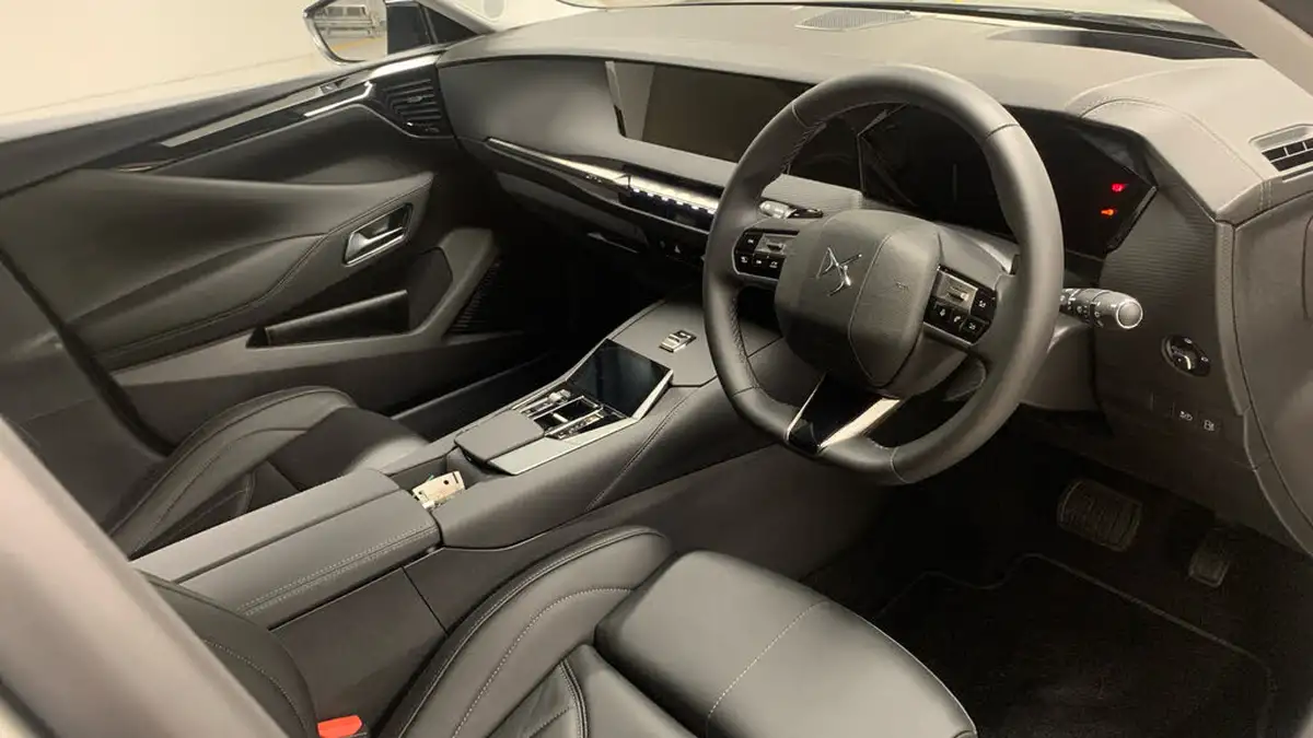 2024-ds-ds-4-e-tense-rivoli-big-10
