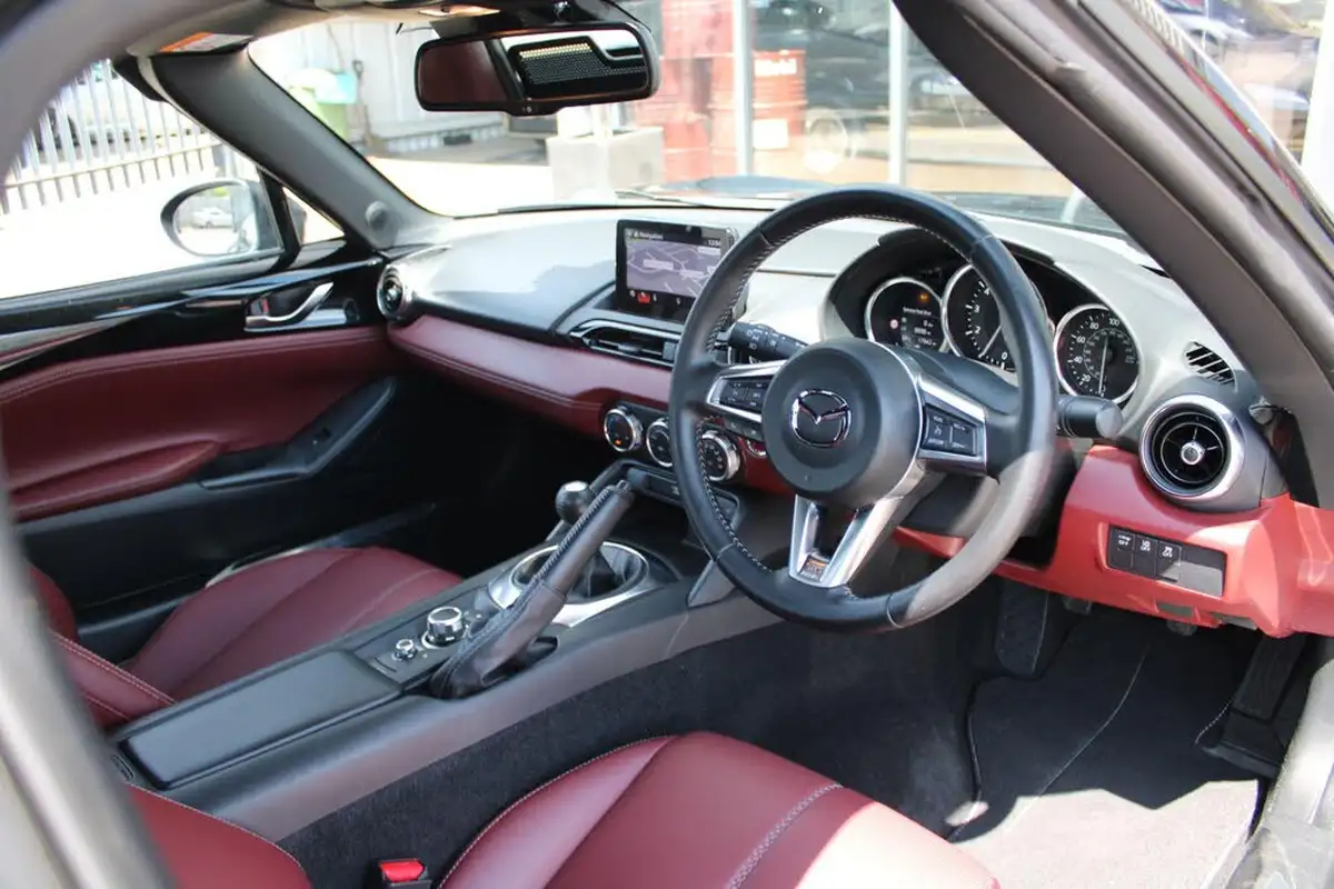 2020-mazda-mx-5-20-gt-sport-tech-convertible-big-14