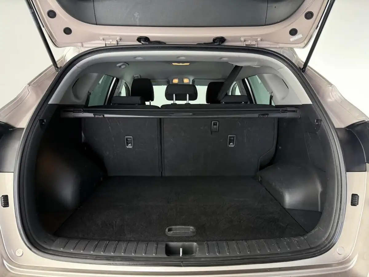 2018-hyundai-tucson-16-gdi-se-nav-big-11