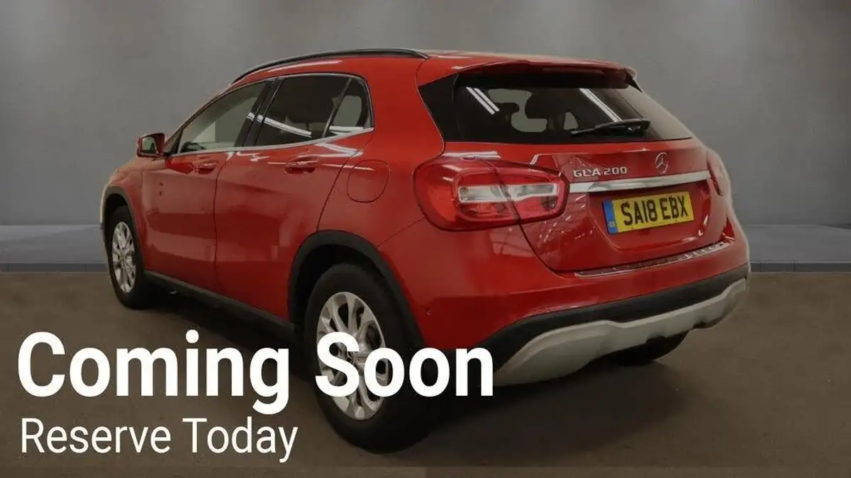 2018-mercedes-benz-gla-class-16-gla-200-se-154bhp-executive-7g-dct-big-2