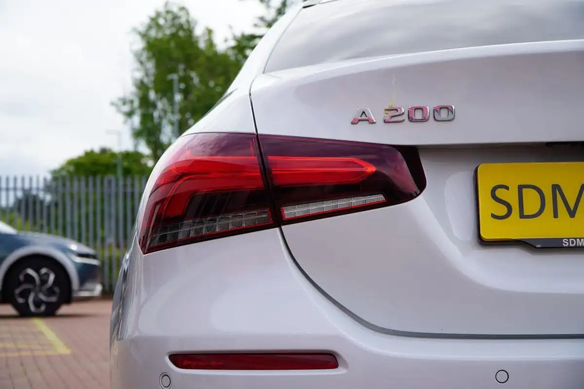 2021-mercedes-benz-a-class-13-a200-sport-executive-saloon-4d-7g-dct-big-14