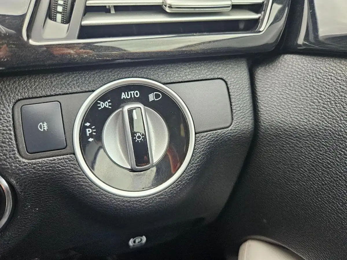 2011-mercedes-benz-e-class-21td-e250-cdi-avantgarde-edition-125-21cdi-blue-f-saloon-4d-auto-big-18