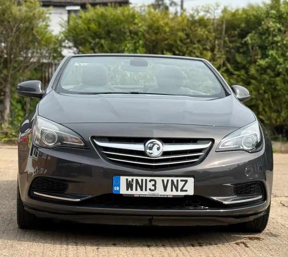 2013-vauxhall-cascada-20cdti-se-ss-big-3