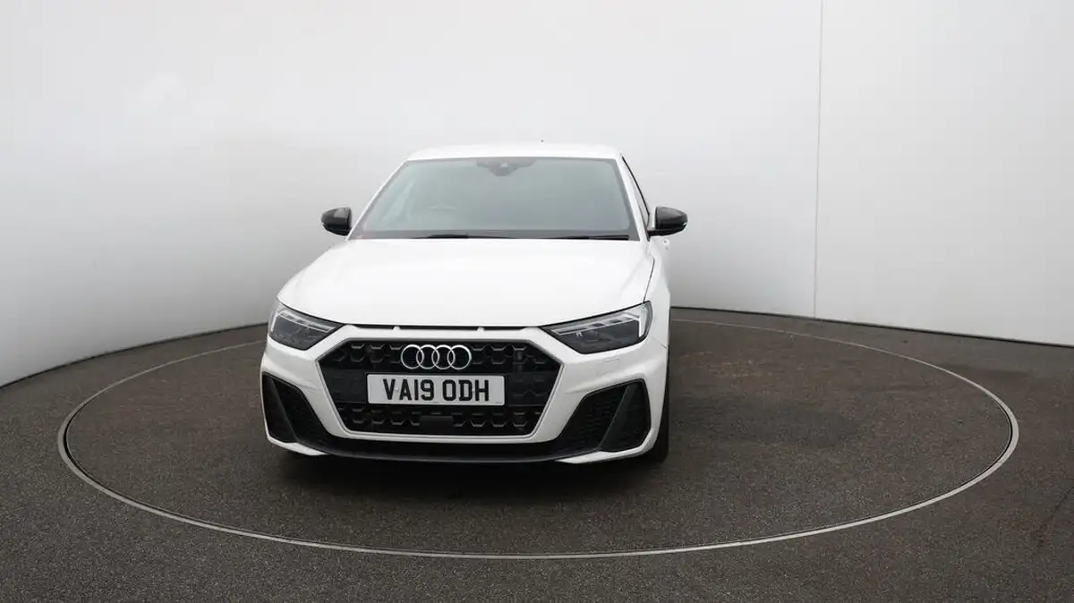2019-audi-a1-10-30-tfsi-s-line-ss-tronic-big-37
