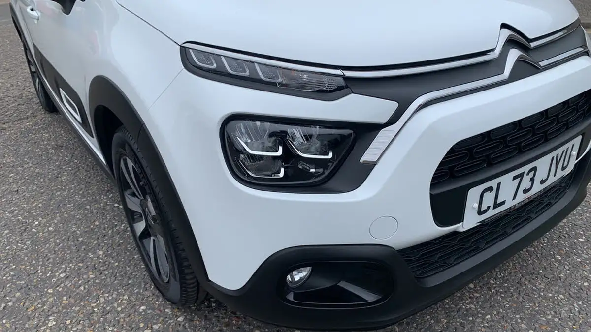 2024-citroen-c3-12-puretech-plus-83ps-big-46