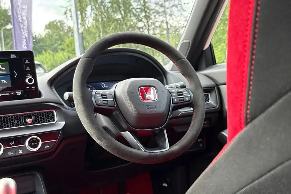 2023-honda-civic-20-i-vtec-type-r-big-40