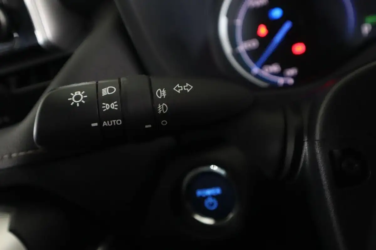 2022-toyota-rav4-25-vvt-i-design-215bhp-big-19