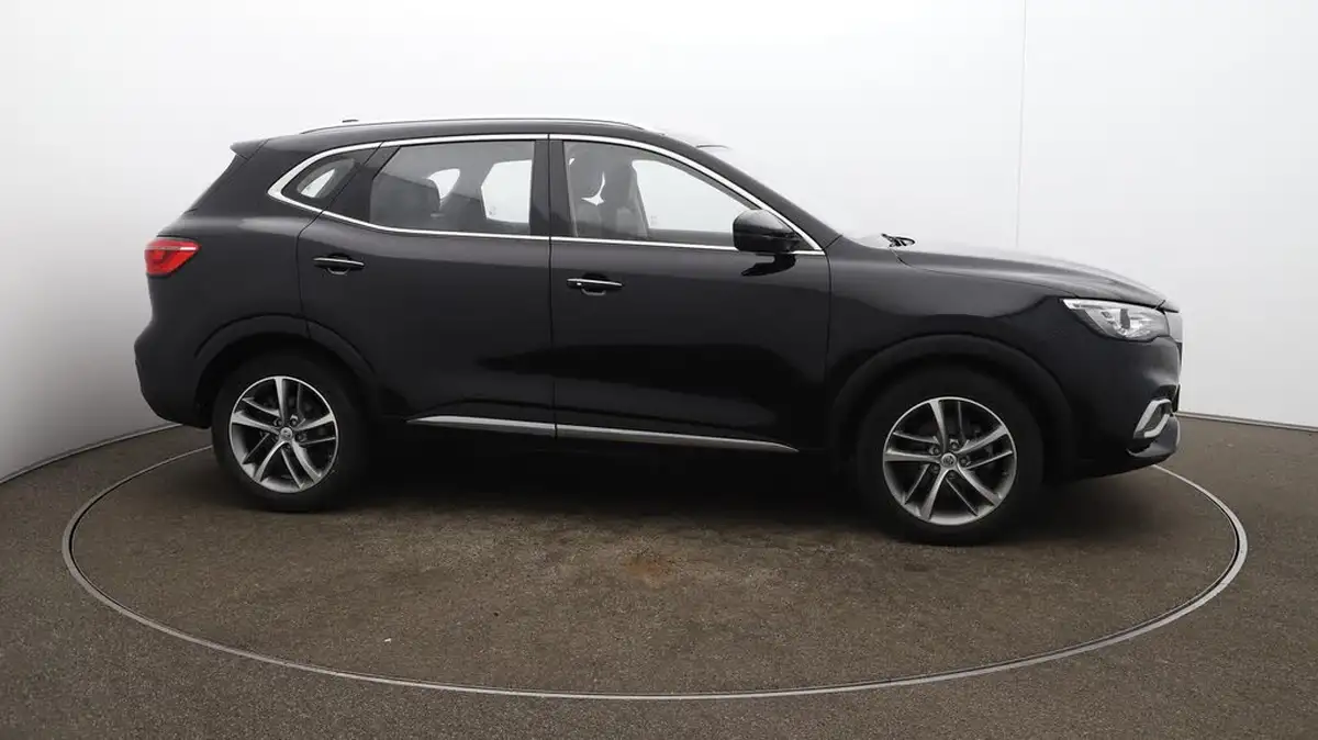 2022-mg-hs-15t-gdi-excite-162ps-dct-big-35