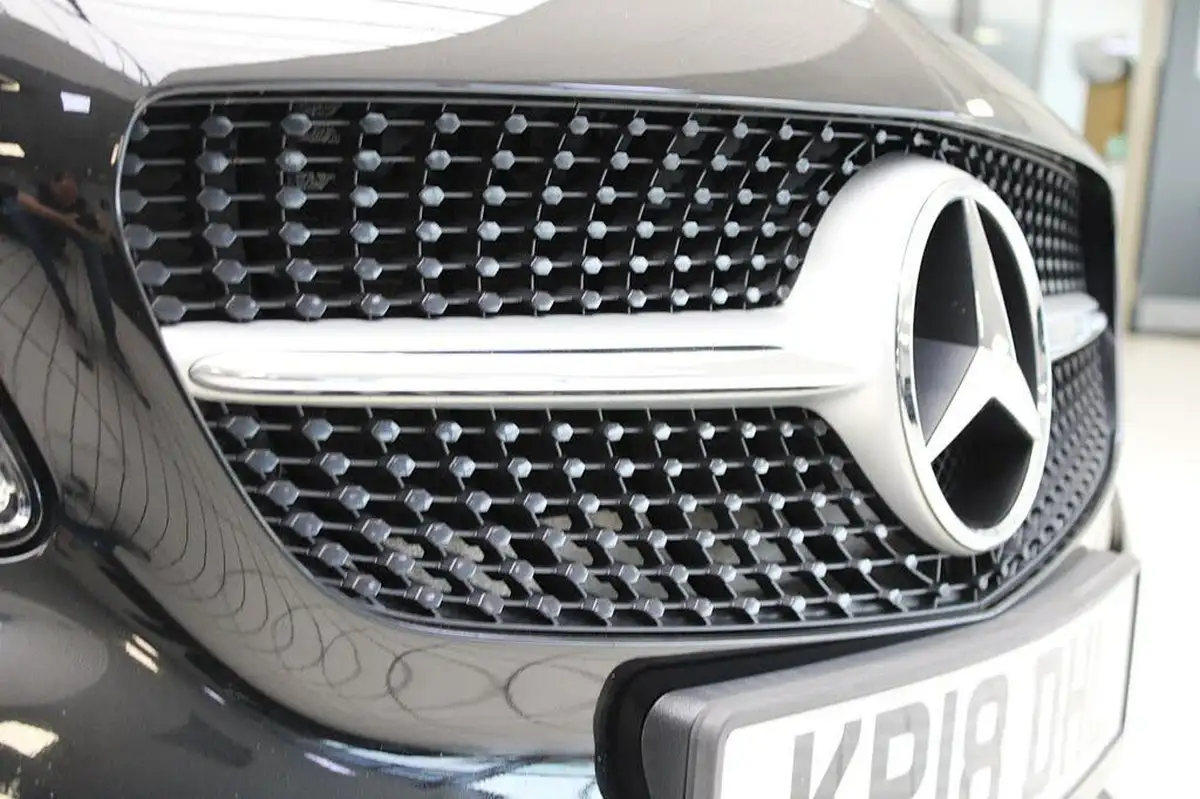 2018-mercedes-benz-a-class-16-a180-sport-edition-ss-7g-dct-big-43
