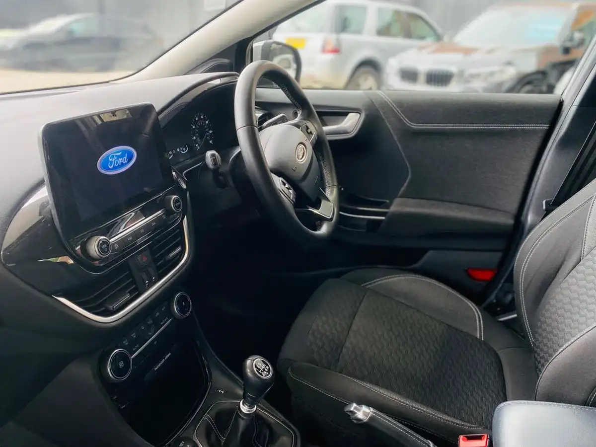 2023-ford-puma-suv-10-titanium-125ps-big-1