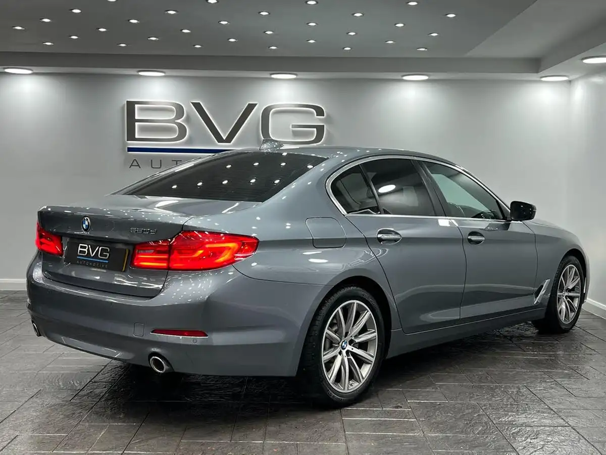 2017-bmw-5-series-20td-520d-se-188bhp-saloon-4d-big-11