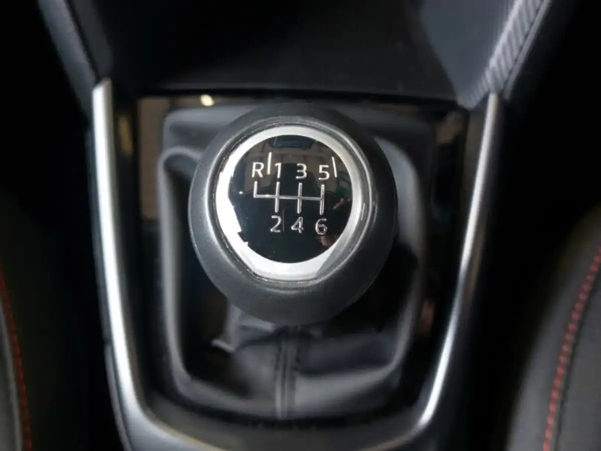 2024-mazda-mazda2-15-e-skyactiv-g-homura-big-14