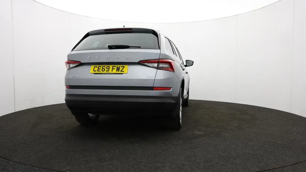 2019-skoda-kodiaq-20tdi-edition-150ps-4x4-7-seats-scr-big-77