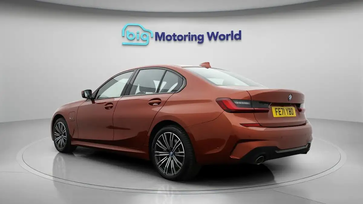 2021-bmw-3-series-20-330e-m-sport-tech-packpro-pack-saloon-4d-big-5