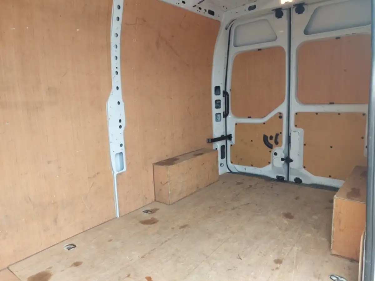 2023-renault-master-23dci-mm35-135-business-big-5