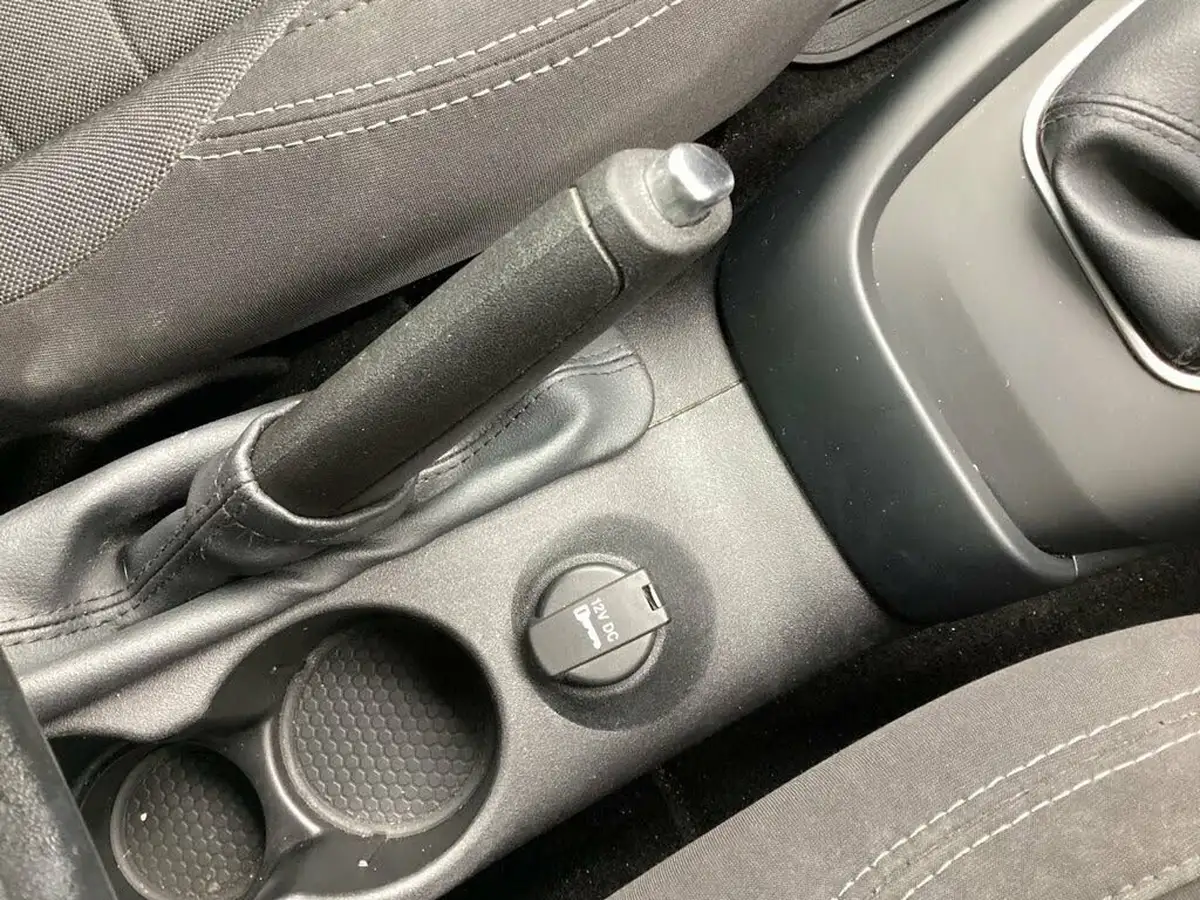 2020-alfa-romeo-giulietta-14-tb-super-big-33