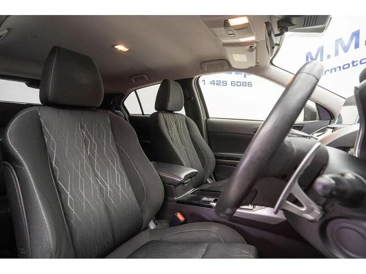 2018-mitsubishi-eclipse-cross-15-3-4wd-auto-big-22