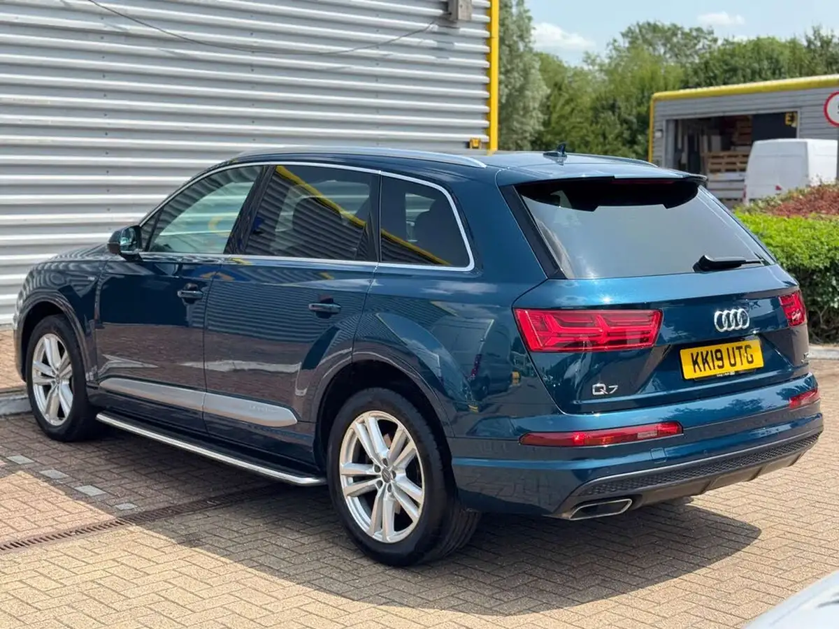 2019-audi-q7-30tdi-quattro-s-line-218ps-big-6