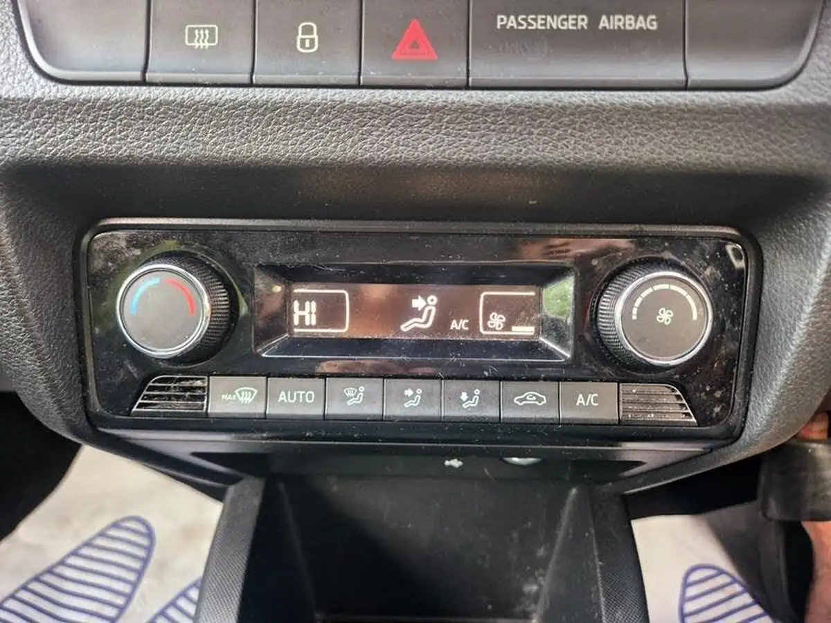 2019-skoda-fabia-10-tsi-se-l-95ps-ss-hatchback-big-25