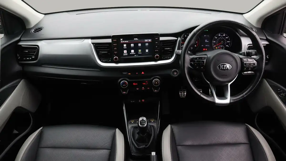 2018-kia-stonic-10-t-gdi-4-big-13