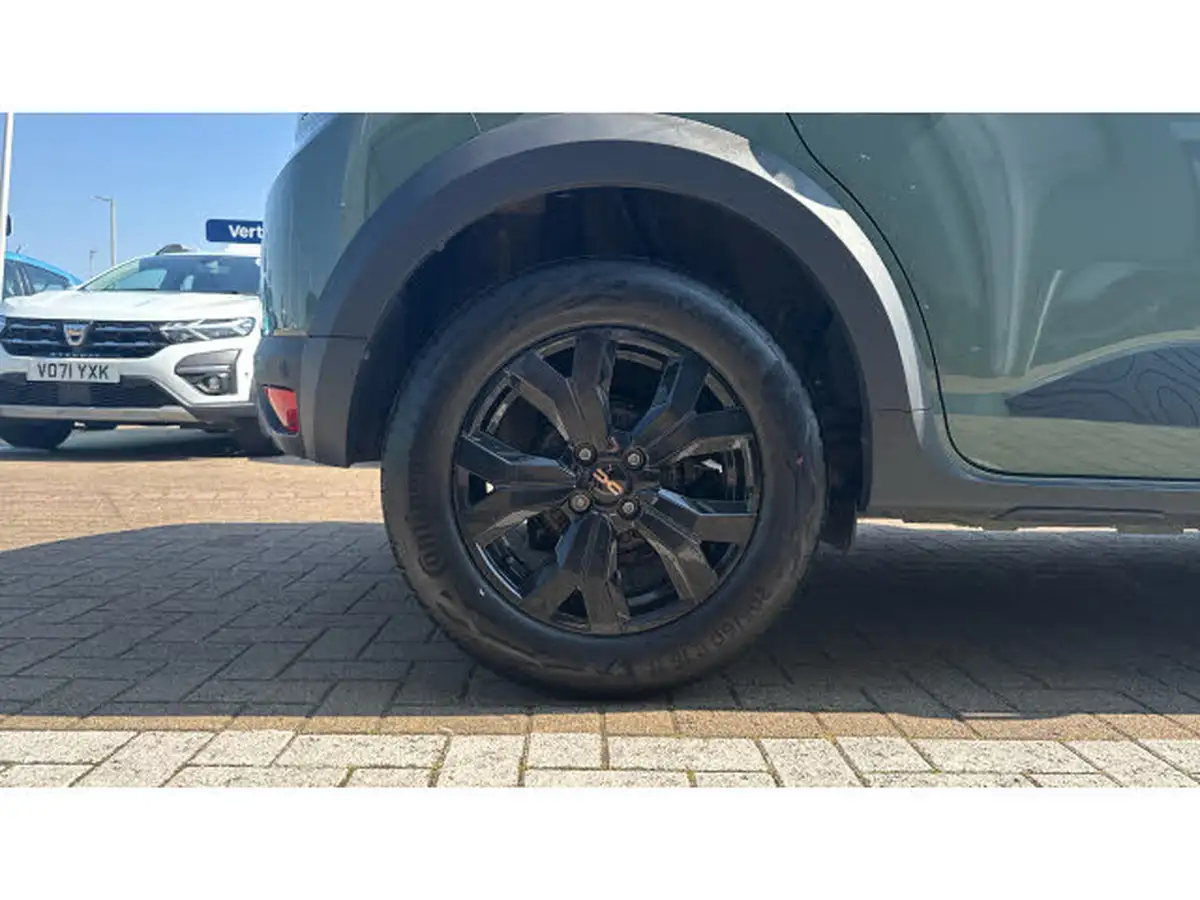 2023-dacia-sandero-stepway-10-tce-essential-90bhp-big-6