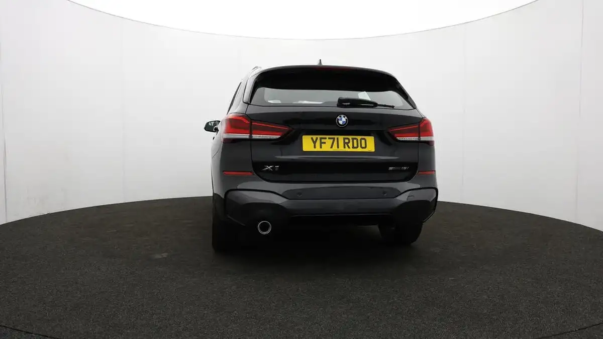 2021-bmw-x1-15-sdrive18i-m-sport-tech-pack-ii-dct-big-38